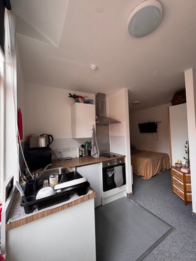  1 Bed flat 2026/2027 near UOL Main Photo