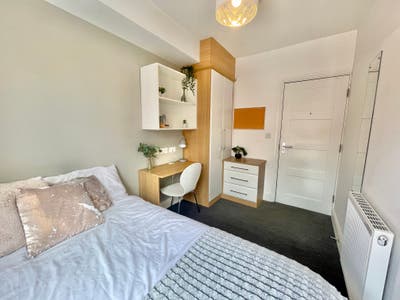 Need Tenancy Takeover ASAP for June 2026-2027 Main Photo