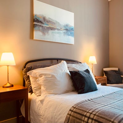 Large Double Room in Acton Main Photo