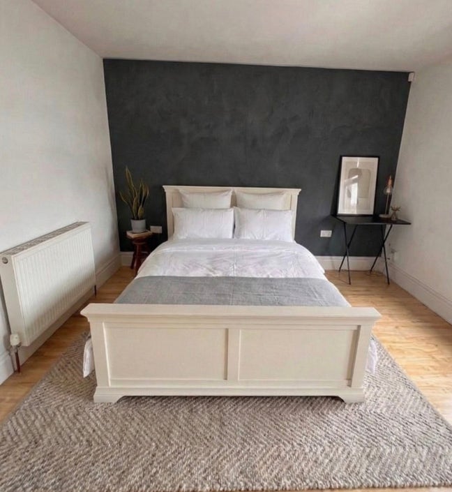 Room in Greenwich  Main Photo