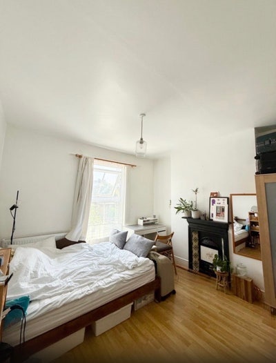 Double Room Available in Spacious House NEW CROSS Main Photo