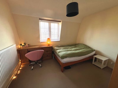 Double room | Bermondsey | June–August summer let Main Photo