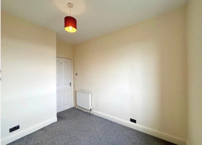 1 single room available with/without furniture  Main Photo