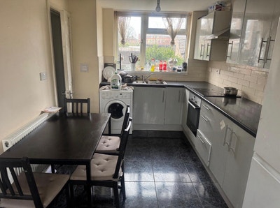 2 double rooms available in Birmingham city centre Main Photo