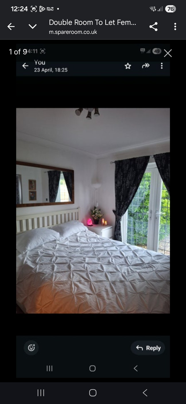 Rent a room in house share. Main Photo