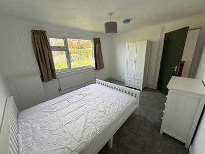 Completely renovated and furnished bungalow  Main Photo