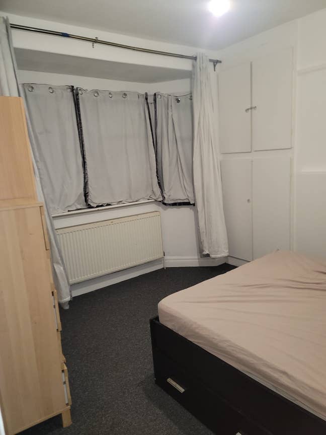 Double Room Available - IG2 6PT Main Photo