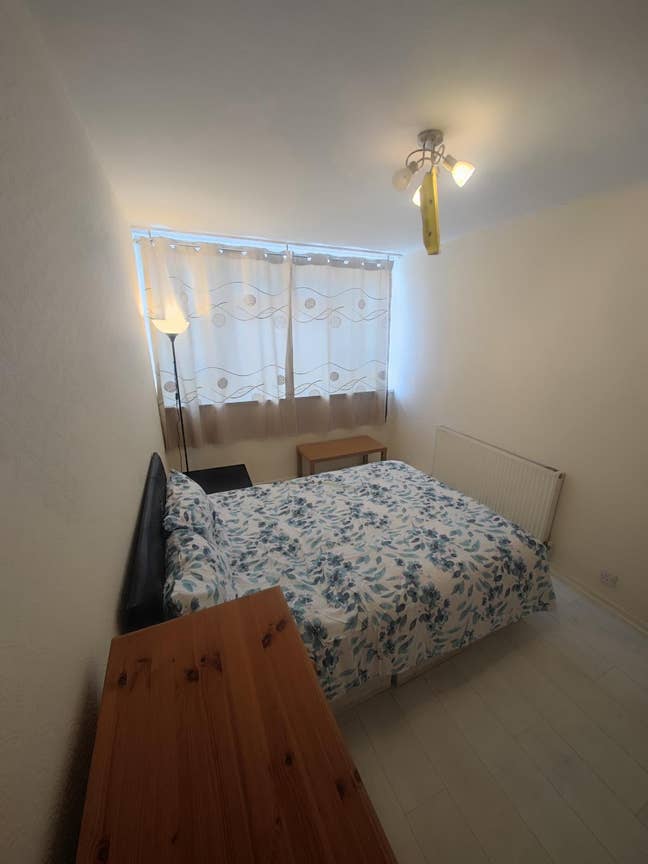 Two Rooms – E14 🏠 Poplar / Langdon Park Main Photo