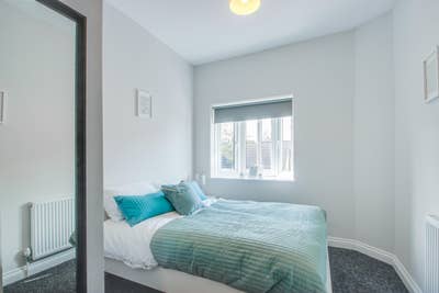 Double Room Walking Distance to Hospital Main Photo