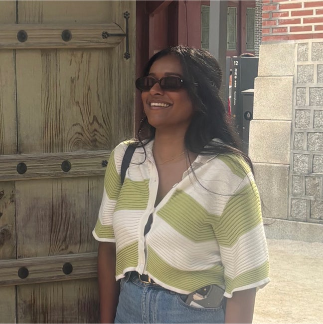 Professional Female seeks an ensuite double room Main Photo