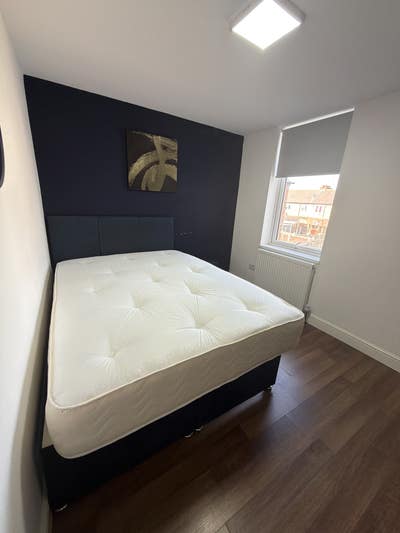 Very well appointed, Furnished. Central Derby. Main Photo