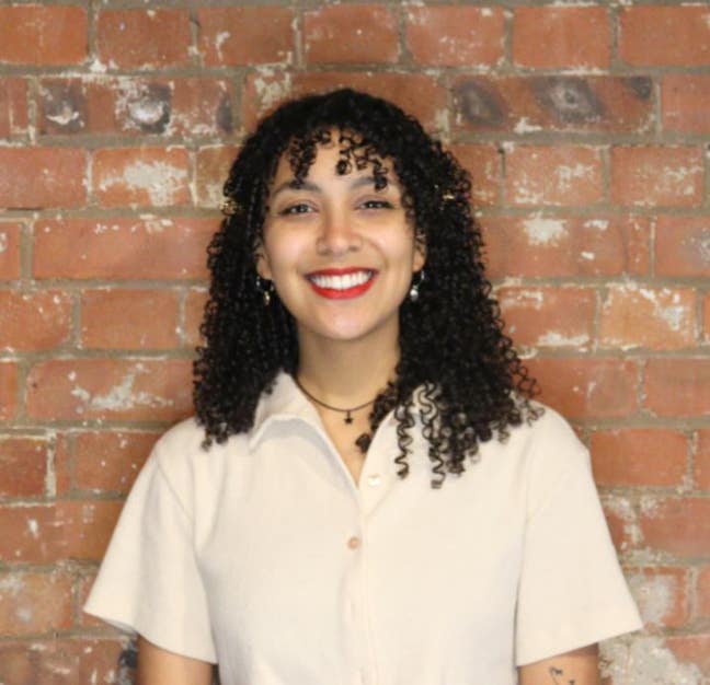 Friendly and creatively inclined.  Main Photo