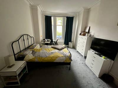  Large Double Room Available - Acton - Bills Inc Main Photo