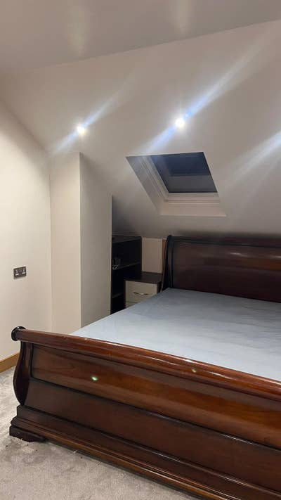 Self-Contained Loft Room – En-Suite And Kitche Main Photo