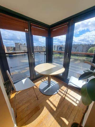 Lovely Waterfront Double Room – The Shore, Leith  Main Photo