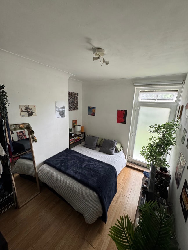 Brockley/New Cross SE4 Zone 2 Rooms, 6 Bed Main Photo