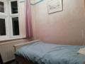 Small bedroom in well situated house ,West Hill Main Photo