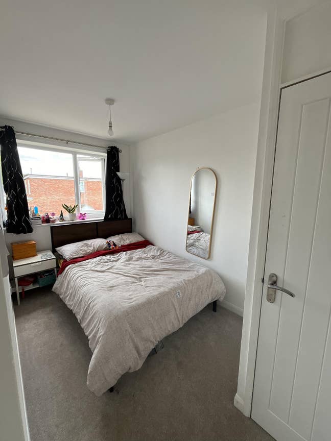 House to share/ room renting Main Photo