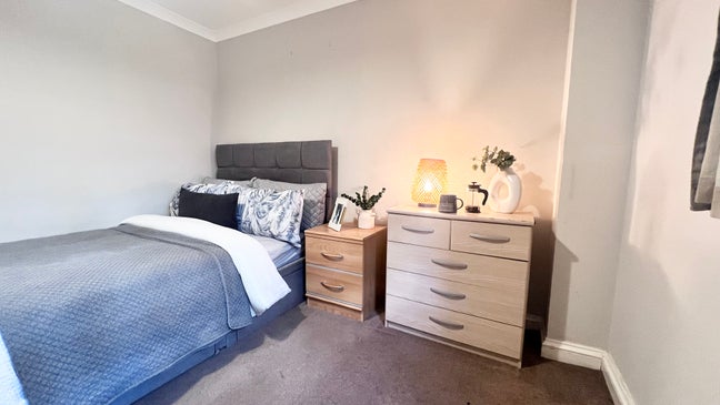 Double Couples Allowed Deposit Free Option Main Photo