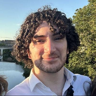 PhD Student looking for place to live. Main Photo