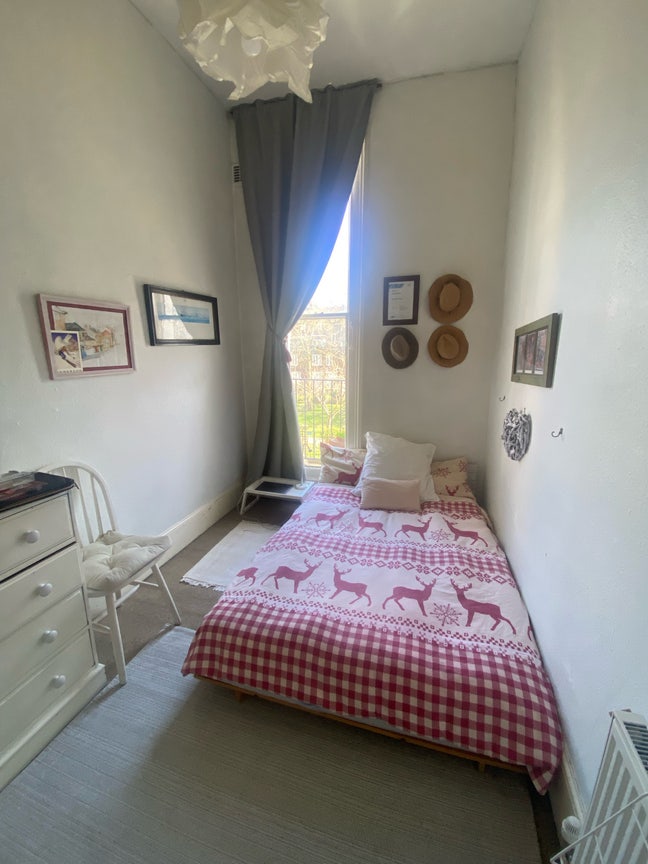 Room to rent Notting Hill area Main Photo