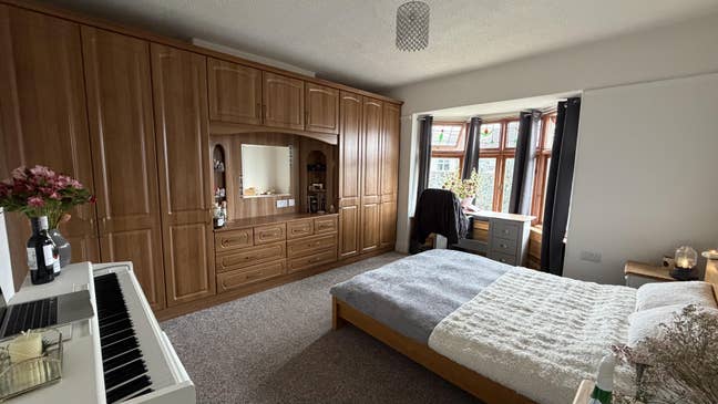 Double room for Summer (May-June) at Viaduct Main Photo