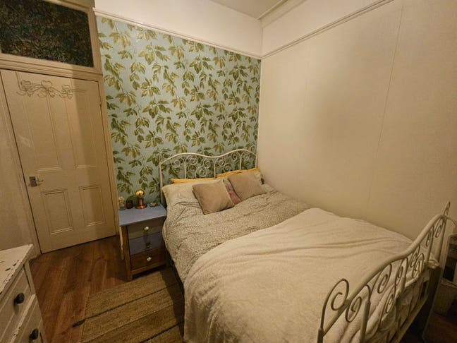 **Cosy Double Room, Bills Included* Main Photo