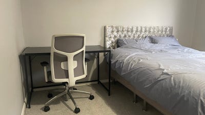 Spacious Double Room Available – Quiet & Beautiful Main Photo