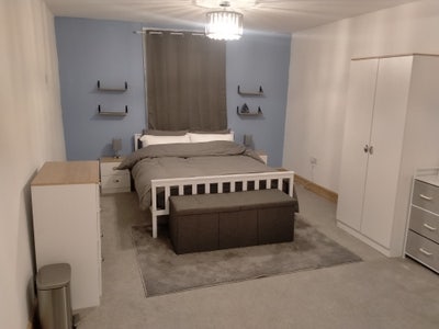 Your Own Bedroom, Lounge, Bathroom, Bills Included Main Photo