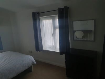 Bright Double Room available in New Cross Gate Main Photo