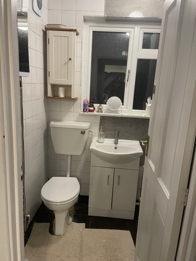 Urgent  Flatmate required  Main Photo