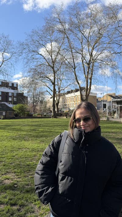 Marketing gal (27) in/around Newington Green  Main Photo