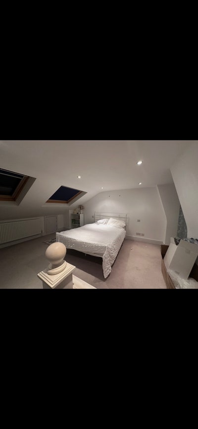 Room in Wandsworth Town Main Photo