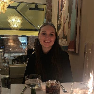 Looking for double room from late May  Main Photo