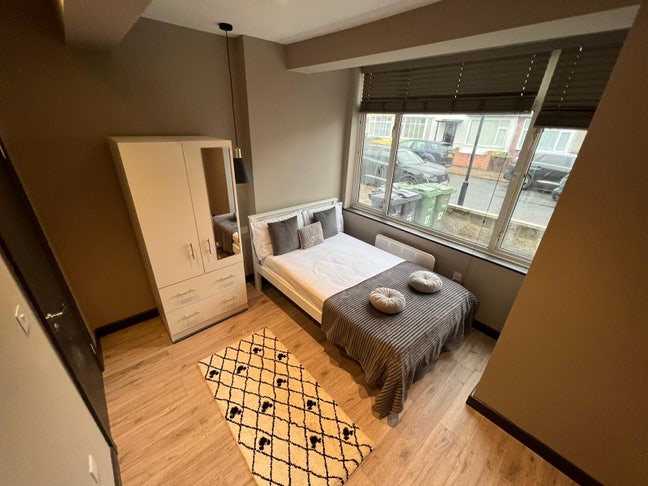 🏡🔥 Self-Contained Studio to Let in – Streatham Main Photo