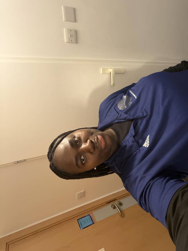 Working/student seeking affordable room Main Photo