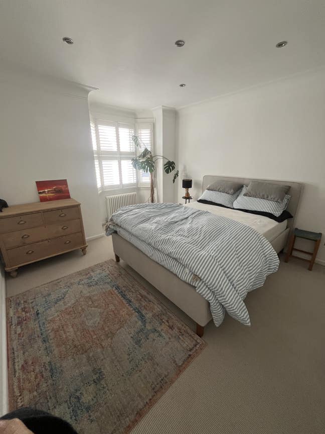 Stunning double room with sea peeks  Main Photo