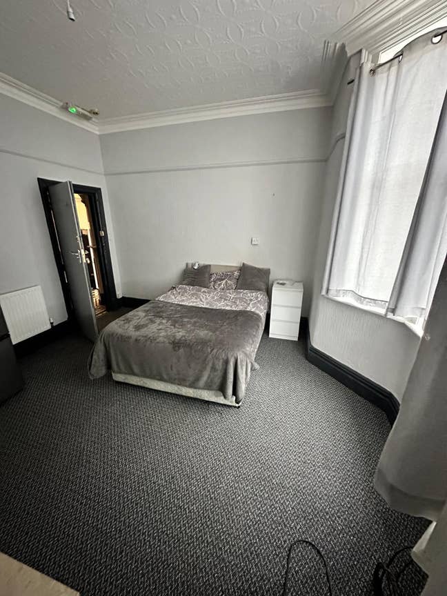 All Rooms Available | 6-Bed House Share Main Photo