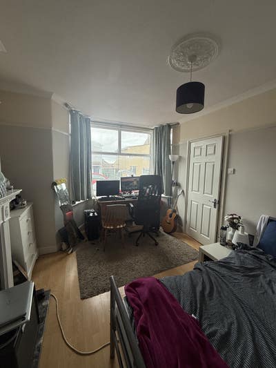 Spacious Room in Filton Near UWE & Airbus Main Photo
