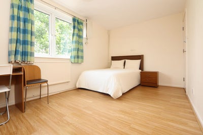 Next to District and Dlr - 3 Top Accommodations Main Photo