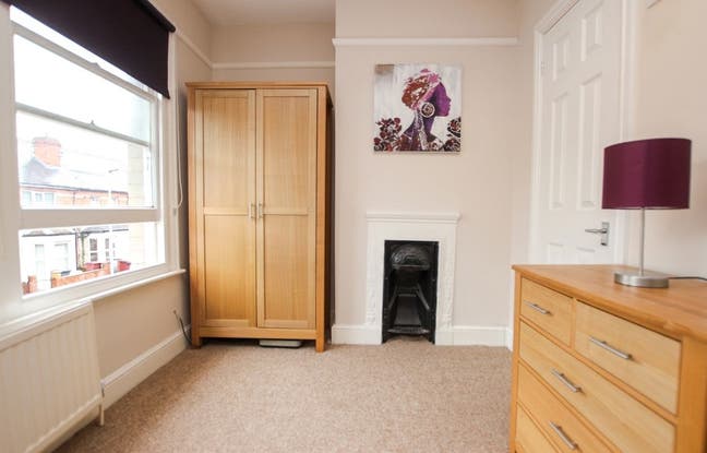 Double Room with En-suite in West Reading Main Photo