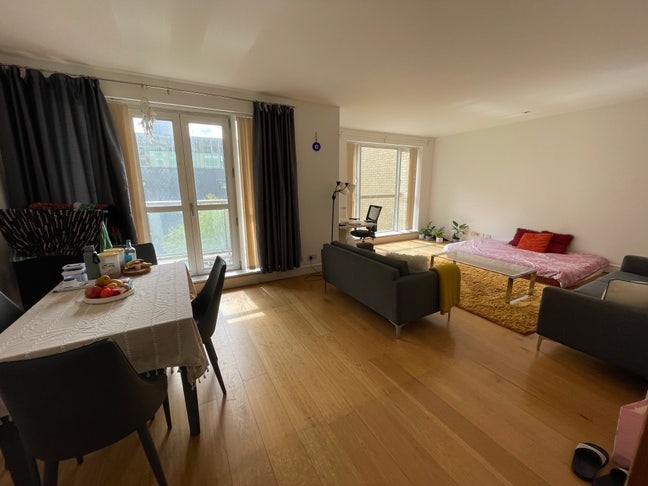 2 bed 2 bath Apartment available for rent Main Photo