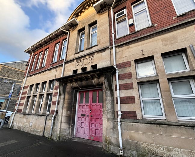 Double Room available in Alexandra Road, Newport Main Photo