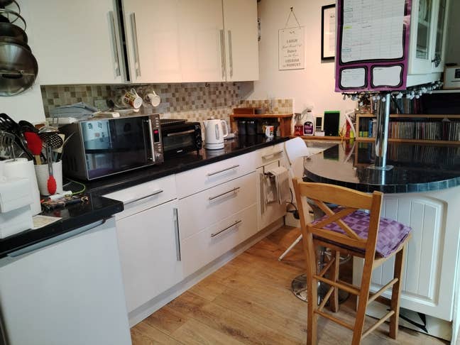 Room to let for 1 person 5 miles out of Salisbury Main Photo