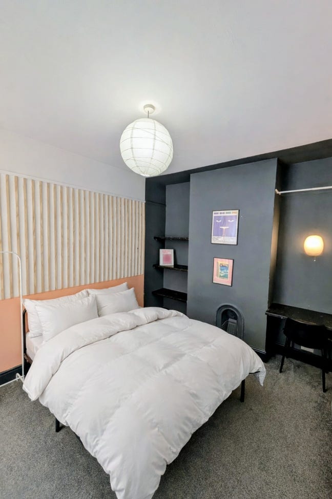 Its a House Not a Flat Two Large Room Left  Main Photo