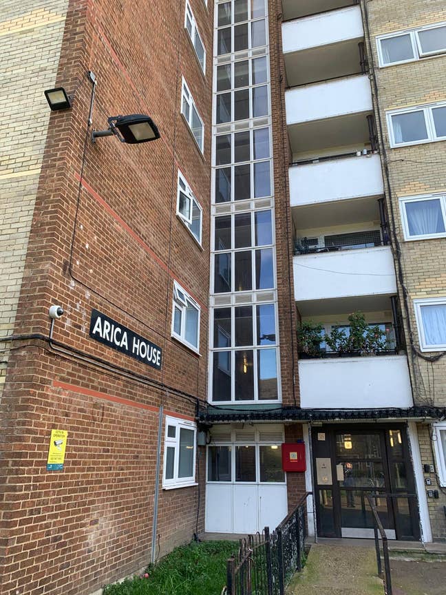 Bright and spacious two-bedroom apartment to let  Main Photo