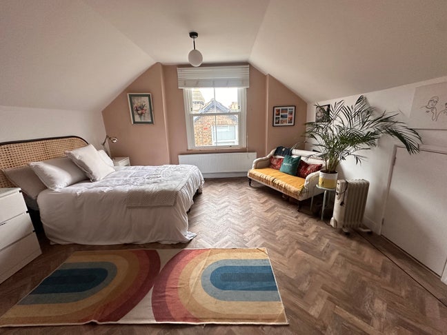 Lovely bright room in Crystal Palace 6 Month let Main Photo