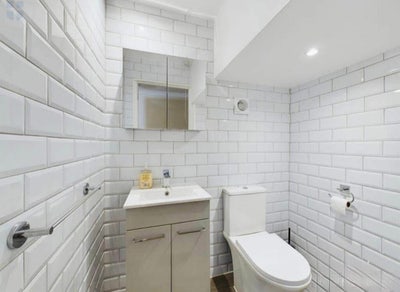 Large double Room for rent  Main Photo