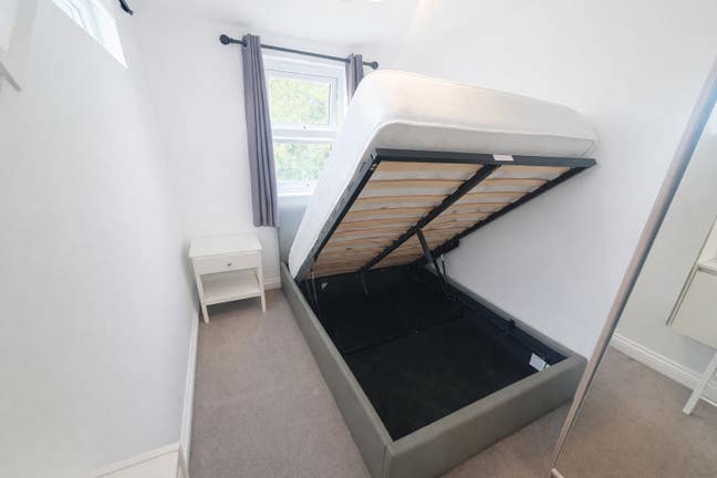 💥Cozy WFH Room | Luxury House Feel 🔥 Main Photo