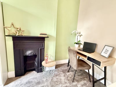 A Properly Sized Room at a Sensible Price Main Photo